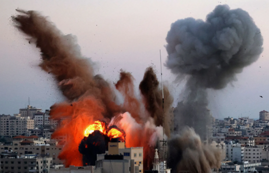 Пожар в лагере беженцев в Рафахе мог произойти на складе оружия ХАМАС 
