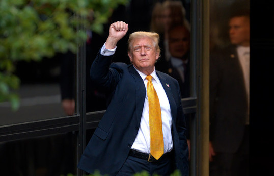 Трампа признали виновным - $130 тыс за молчание порноактрисы 