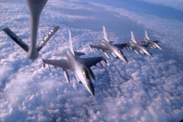 Скоро датские F-16 будут на пути в Украину - Премьер-министр 