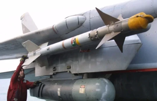 ФРГ поставит Украине управляемые ракеты AIM-9L и 4 тыс. ударных беспилотников