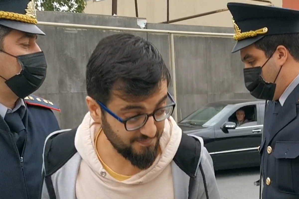 Общественный активист Анар Абдуллаев арестован в зале суда