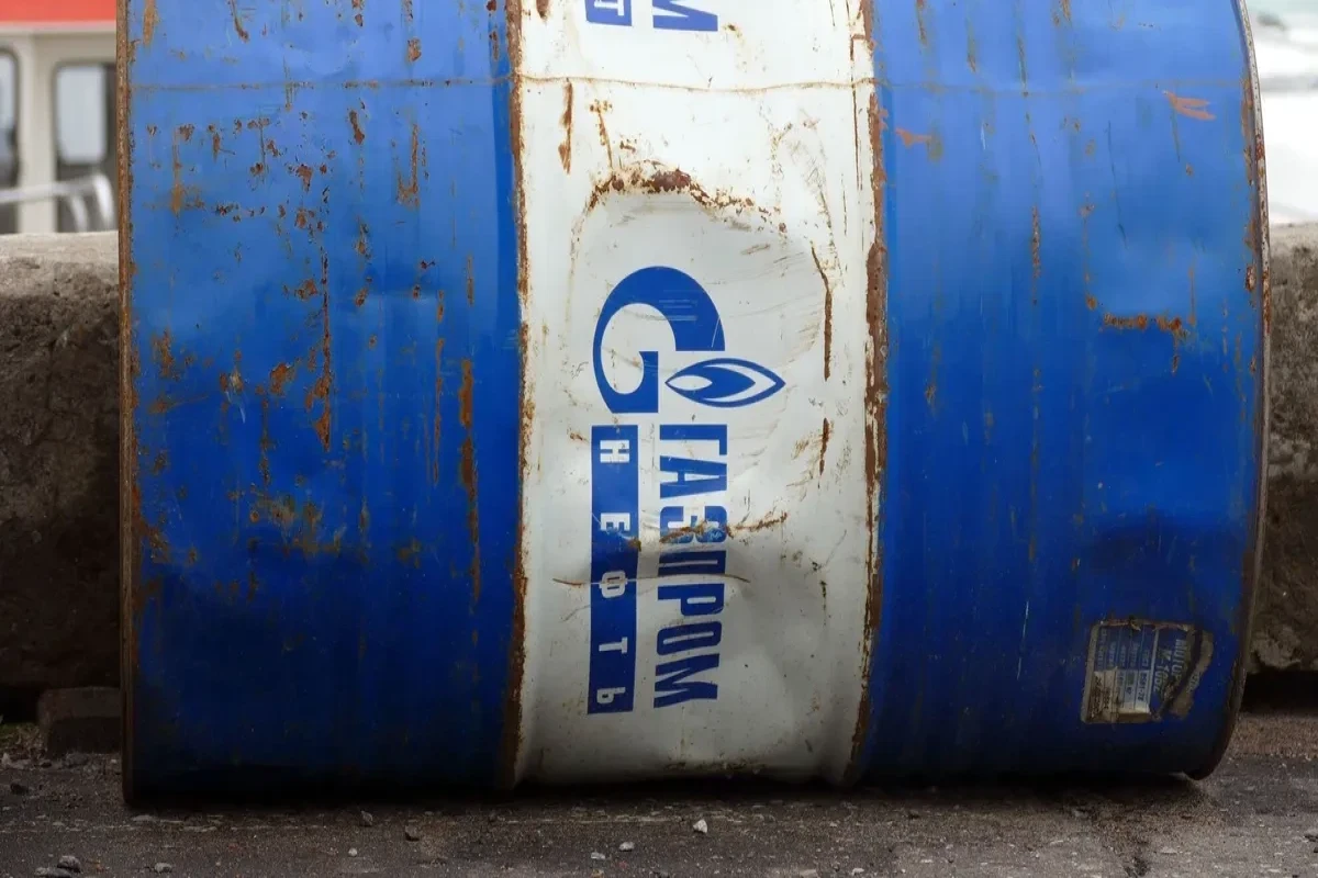 Газовый крах: поставки "Газпрома" в Европу сократились вдвое