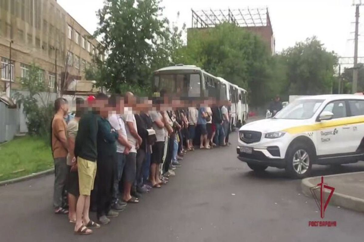 В московском хостеле задержали около 300 мигрантов