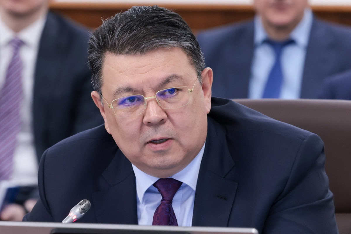 Расследование аварии AZAL: Казахстан проверяет версию применения оружия