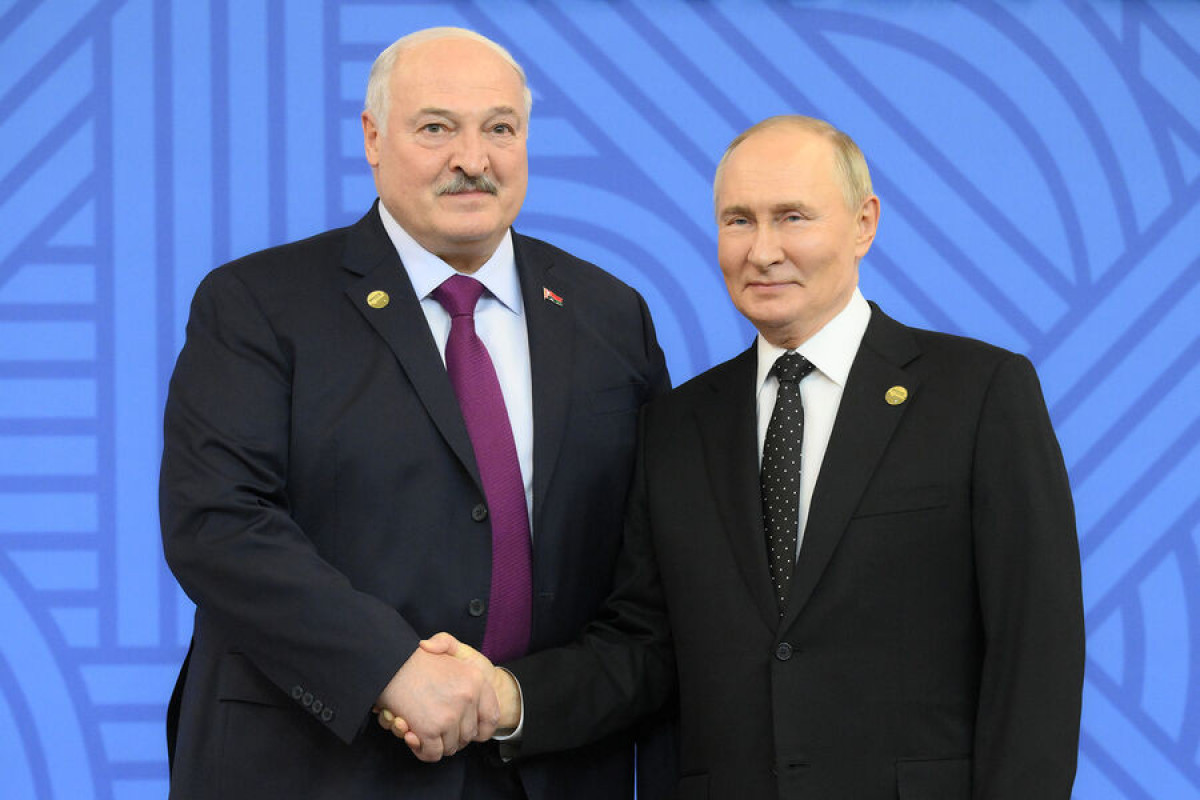 Лукашенко заявил о готовности организовать встречу Путина, Трампа и Зеленского