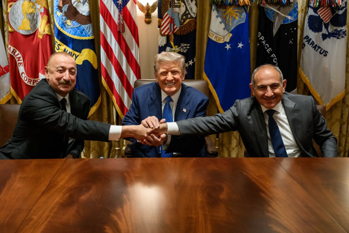 Трамп поделился видео с встречи лидеров Азербайджана и Армении в Вашингтоне-ВИДЕО 