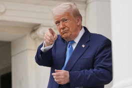СМИ: Трамп добивался встречи с Путиным несколько месяцев