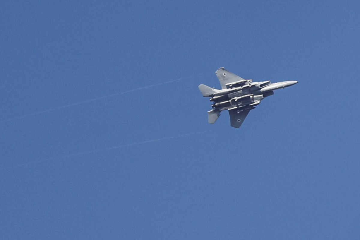 ВВС Израиля нанесли удары по пяти районам на юге Ливана