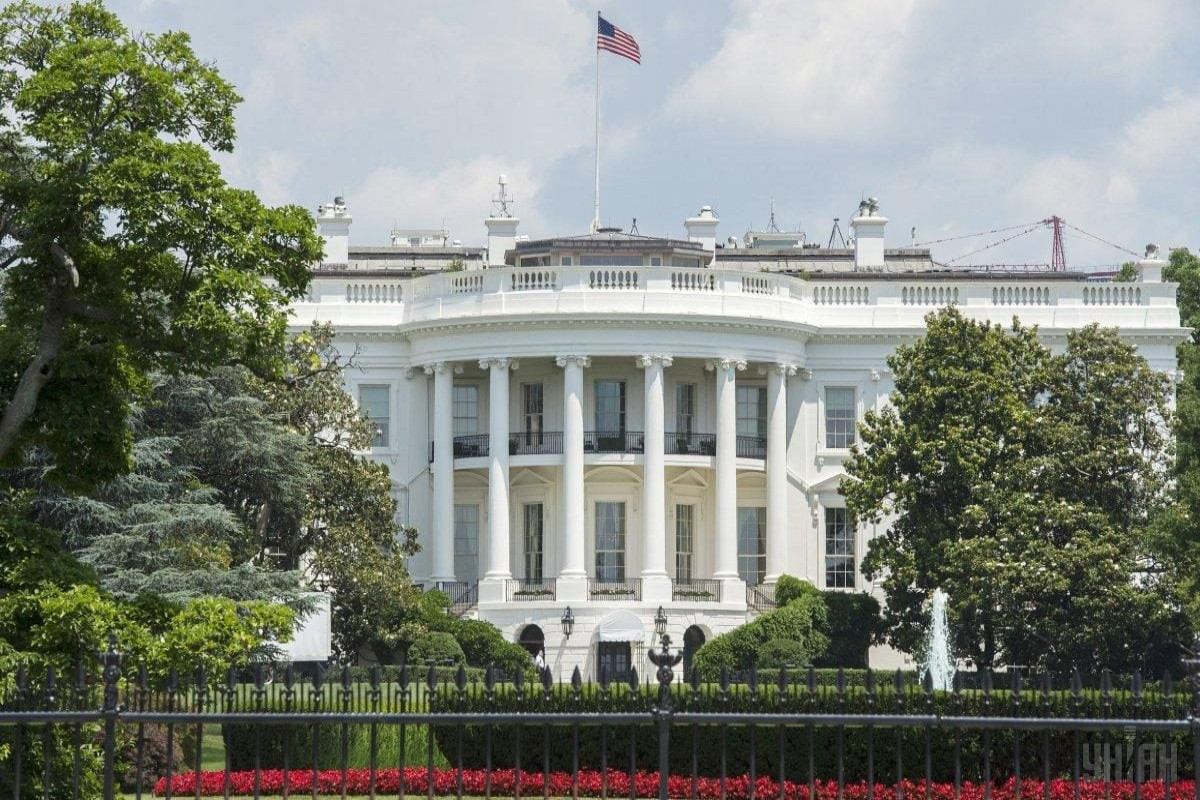 Politico: Европа отправит к Трампу своих сильнейших переговорщиков