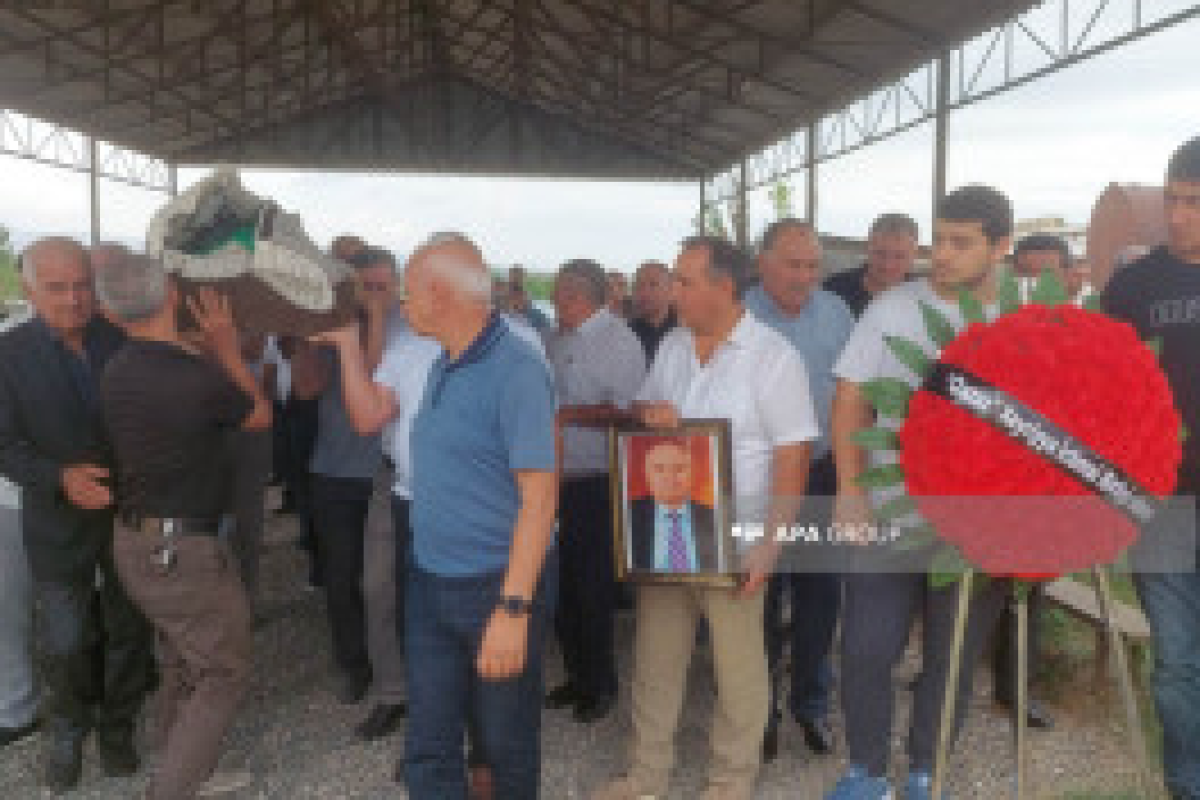 Писатель Видади Бабанлы похоронен в Газахском районе