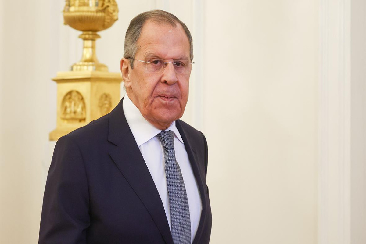 Лавров: встреча Путина и Зеленского в ближайшее время маловероятна 
