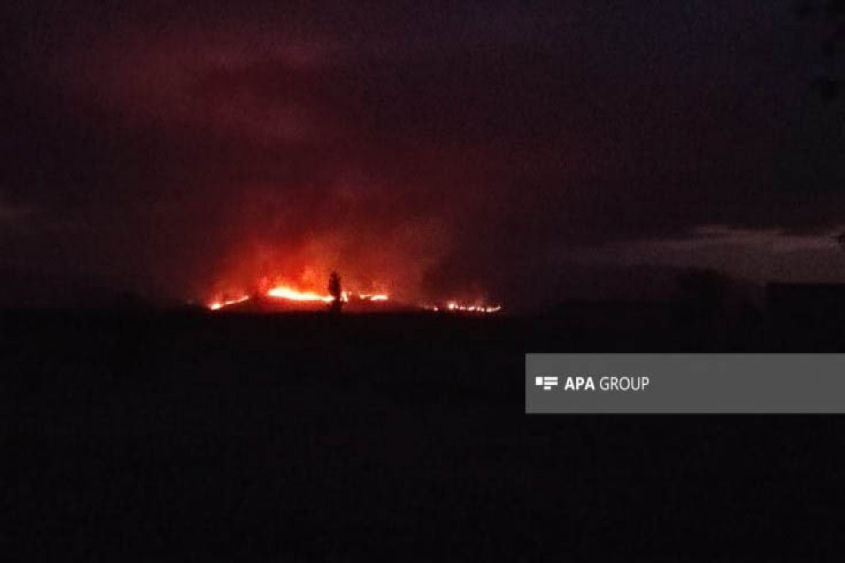 Пожар, начавшийся в Агдере,  распространился на территорию Агдама-