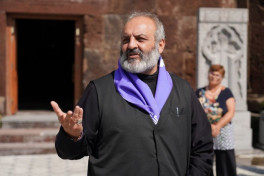 Суд в Ереване продлил арест Баграта Галстаняна на три месяца