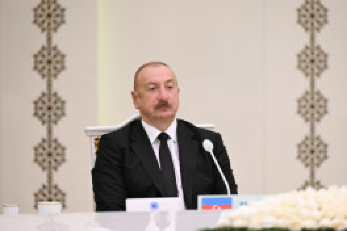 Ильхам Алиев провел встречу с председателем Халк Маслахаты Туркменистана -ФОТО -ОБНОВЛЕНО 