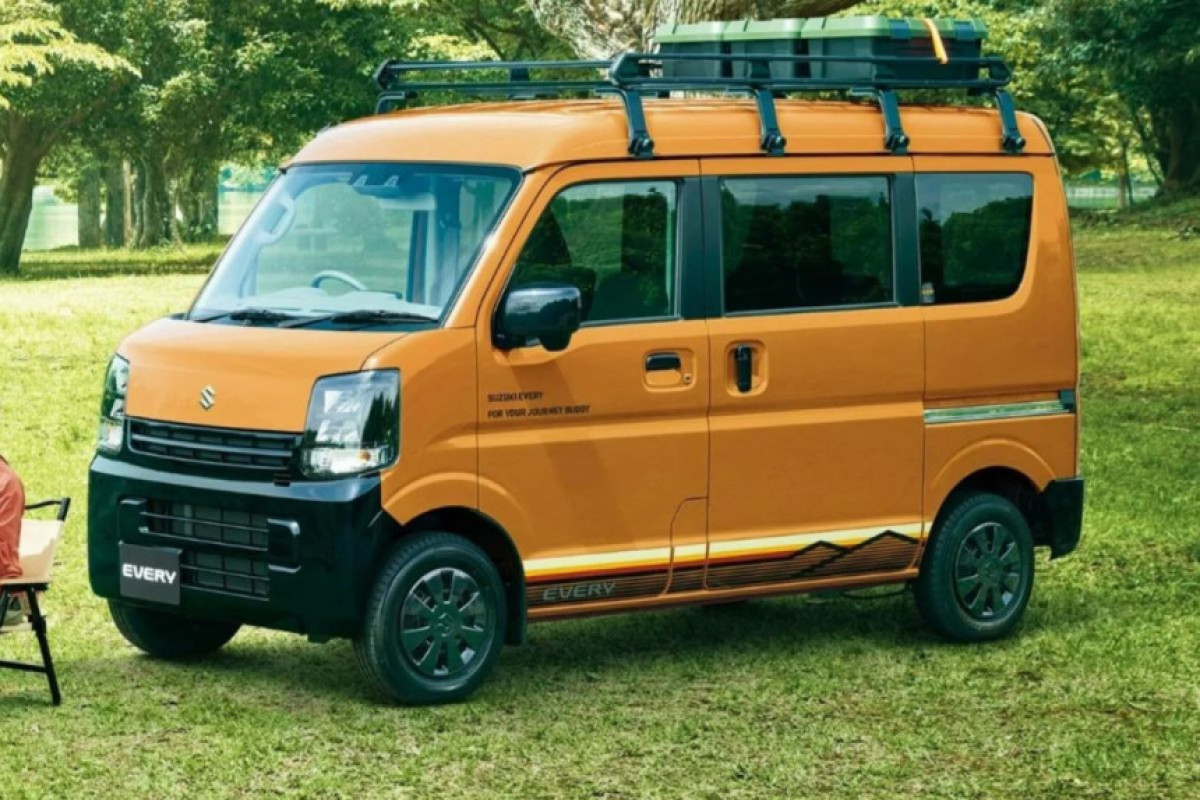 В Японии представили новую модификацию кей-кара Suzuki Every-ФОТО 