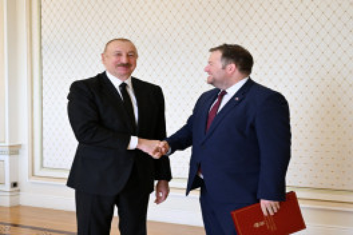 Президент Ильхам Алиев принял британского министра Стивена Даути 