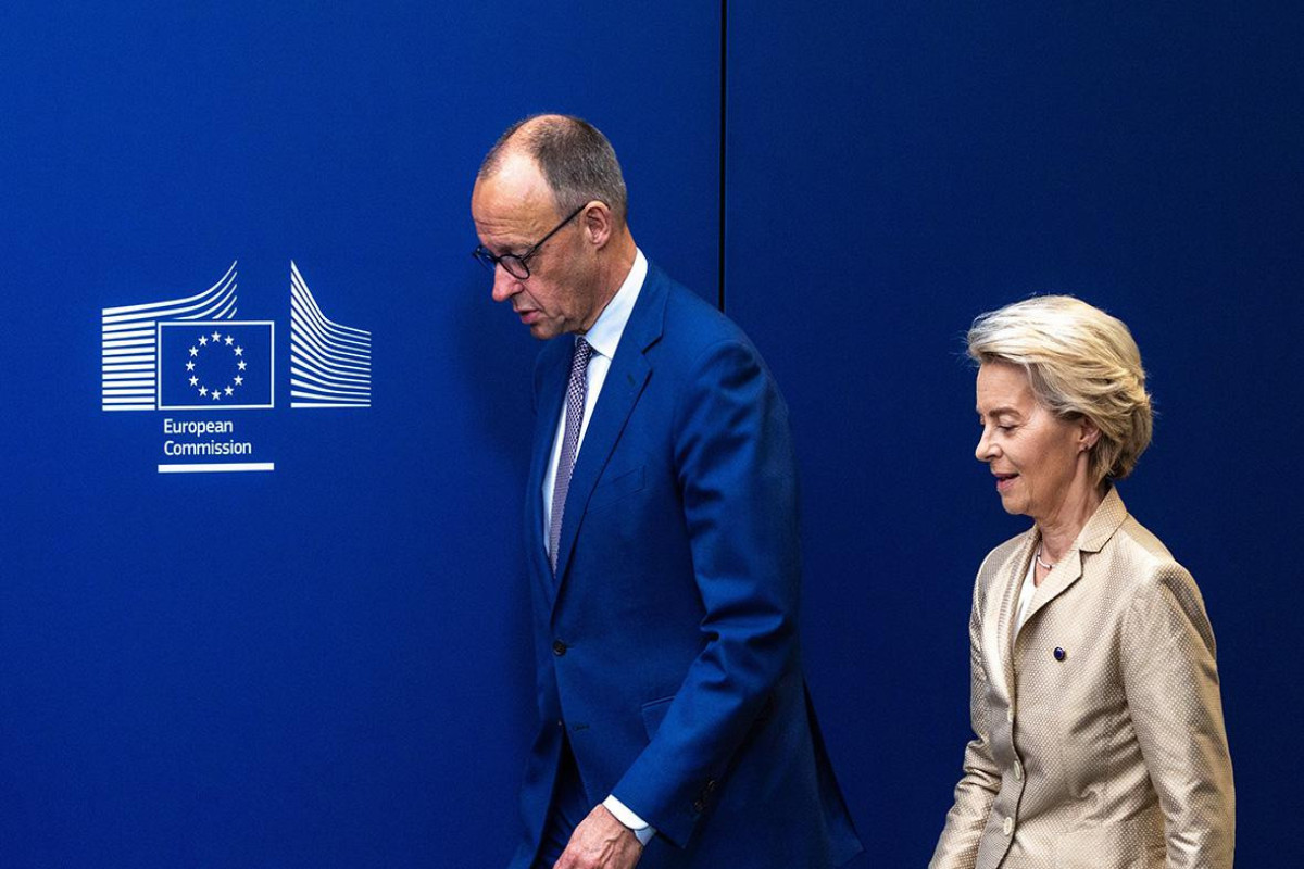 Spiegel: Мерц хочет выдвинуть фон дер Ляйен в президенты Германии