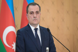 Джейхун Байрамов и Джон Мулимба провели переговоры в Баку