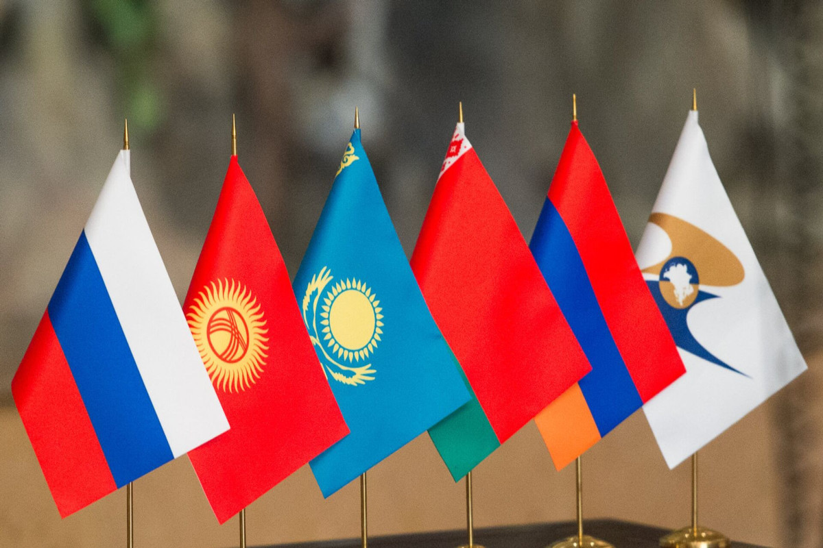 Пашинян намекнул на скорый выход Армении из ЕАЭС
