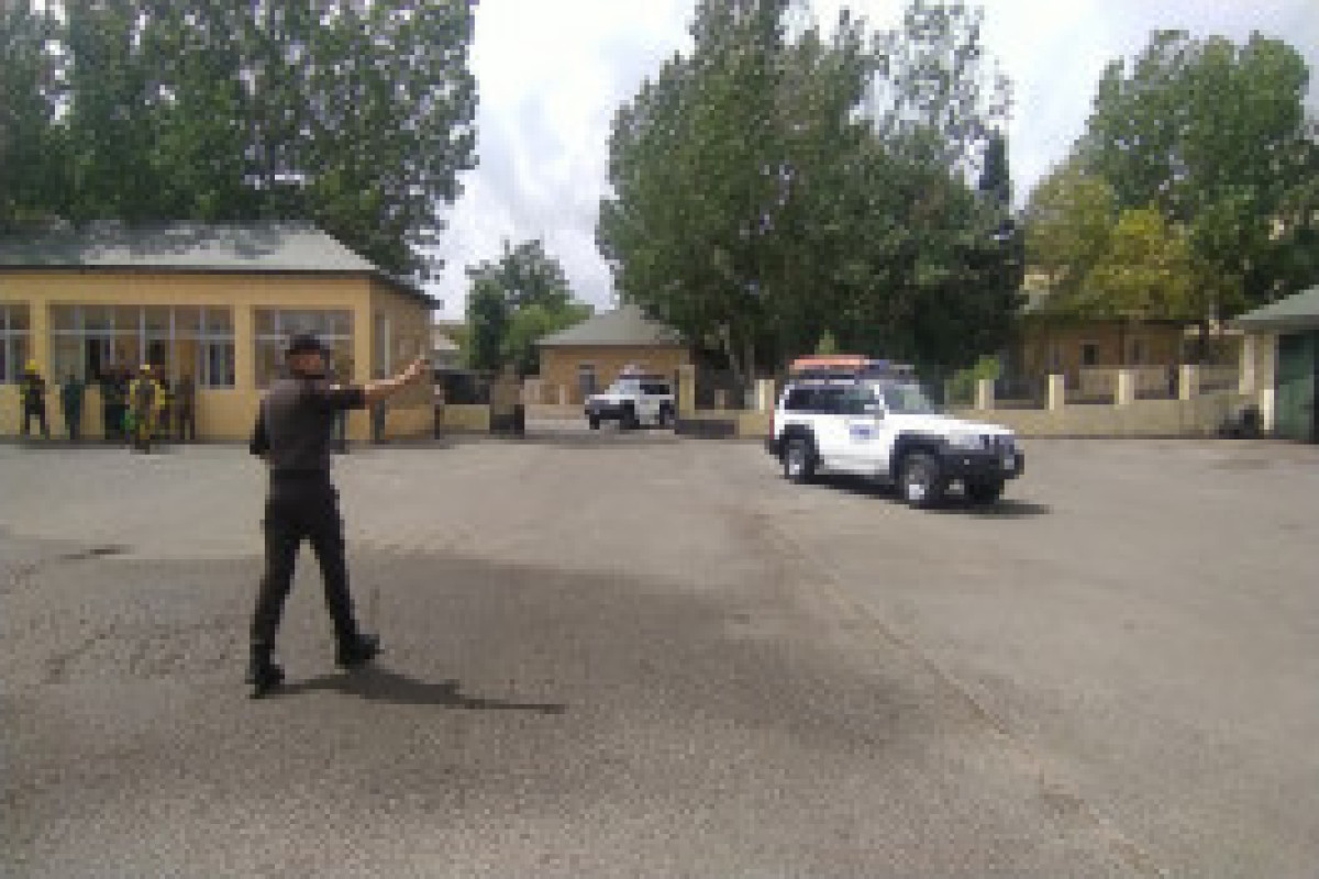 В Лянкяране МЧС провело учение для военнослужащих пограничной службы-ФОТО 