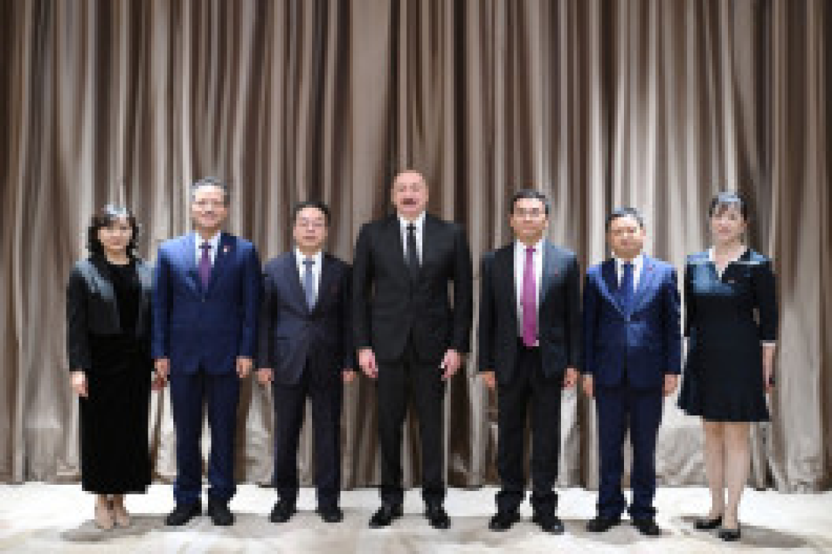 Президент Ильхам Алиев встретился с гендиректором корпорации CETC