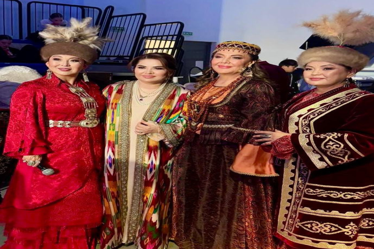 Гюлистан Алиева удостоена награды TÜRKSOY