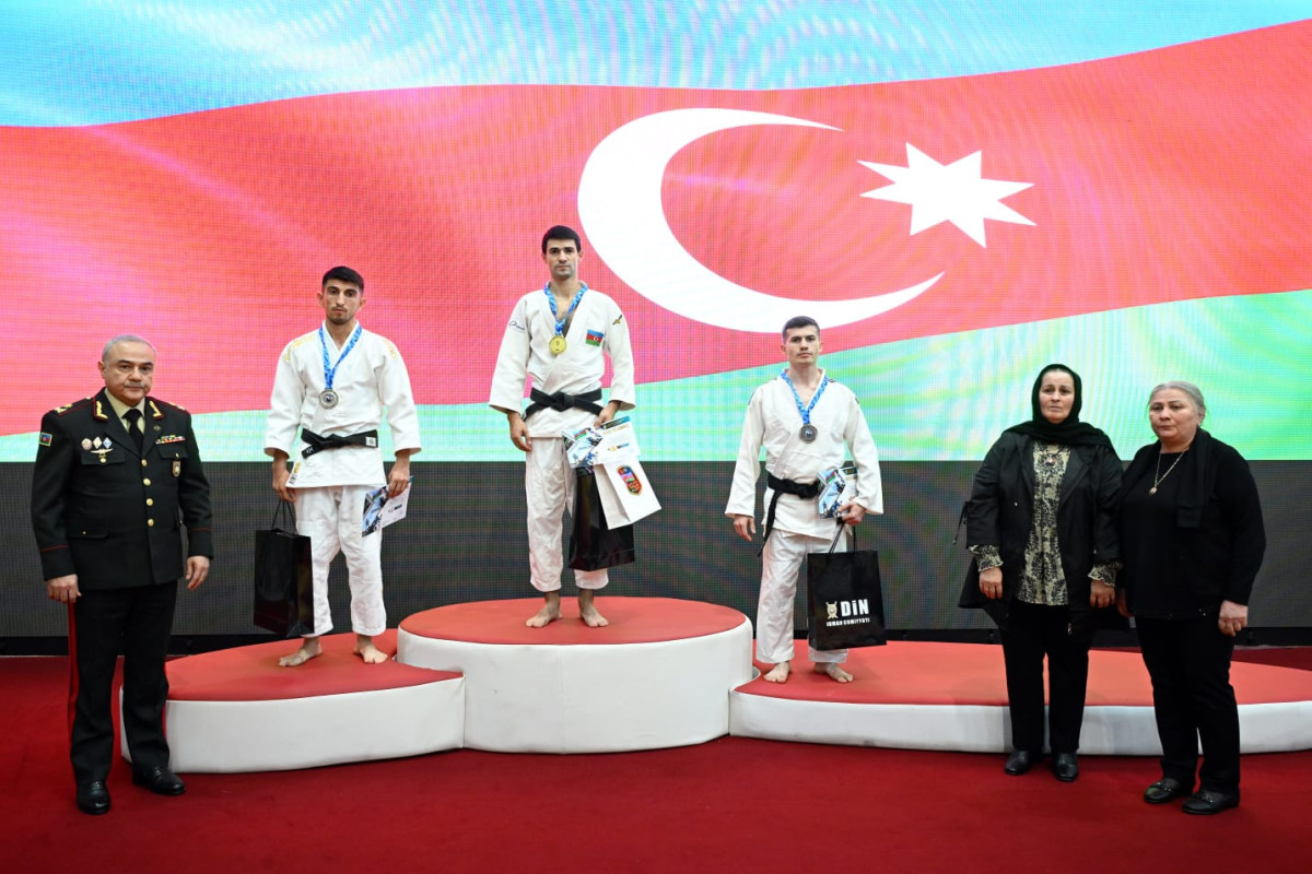 Сотрудники МЧС Азербайджана добились высоких результатов на спортивных соревнованиях-ФОТО 