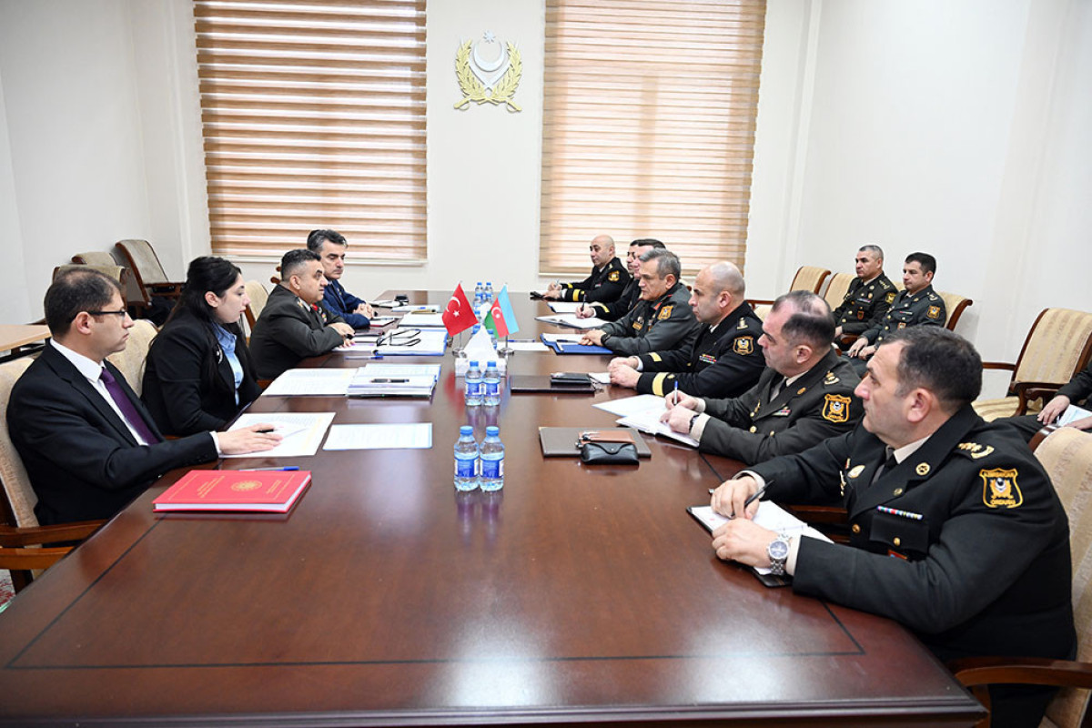 Азербайджан и Турция начали очередной раунд военного диалога в Баку