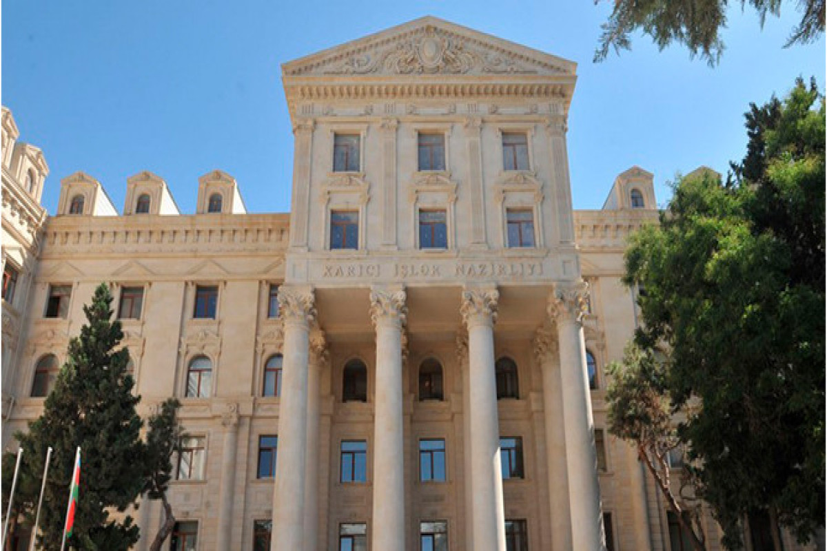 Кабмин утвердил численность и состав коллегии МИД Азербайджана 