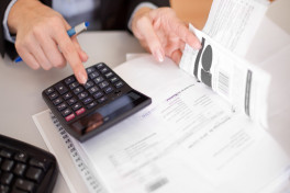 Государство будет платить взносы за большее число людей 