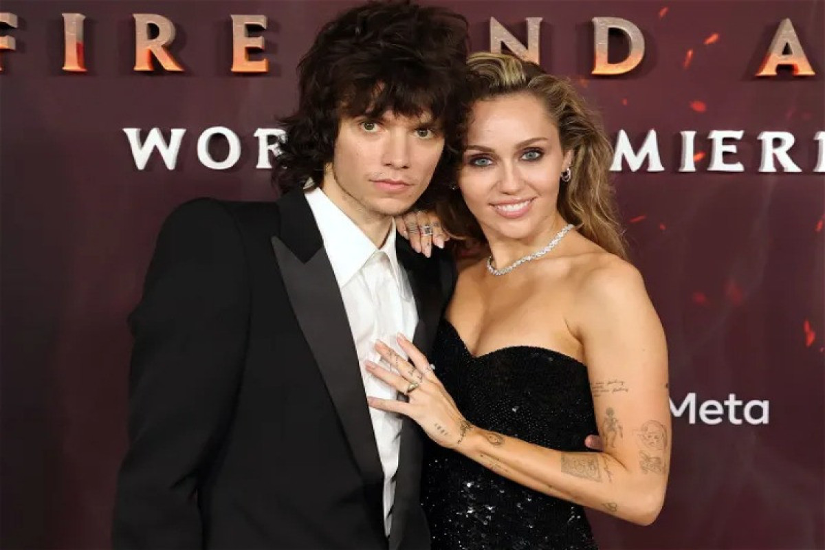 Новая глава в жизни Майли Сайрус: певица готовитися к свадьбе-ФОТО 