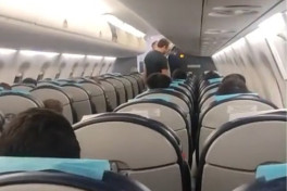 Сын погибшего показал кадры, записанные за минуты до авиакатастрофы AZAL-ВИДЕО 