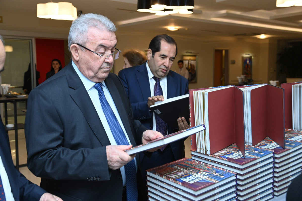 Мирза Кадым Иревани в 26-м выпуске проекта «Халг Аманаты»-ФОТО 