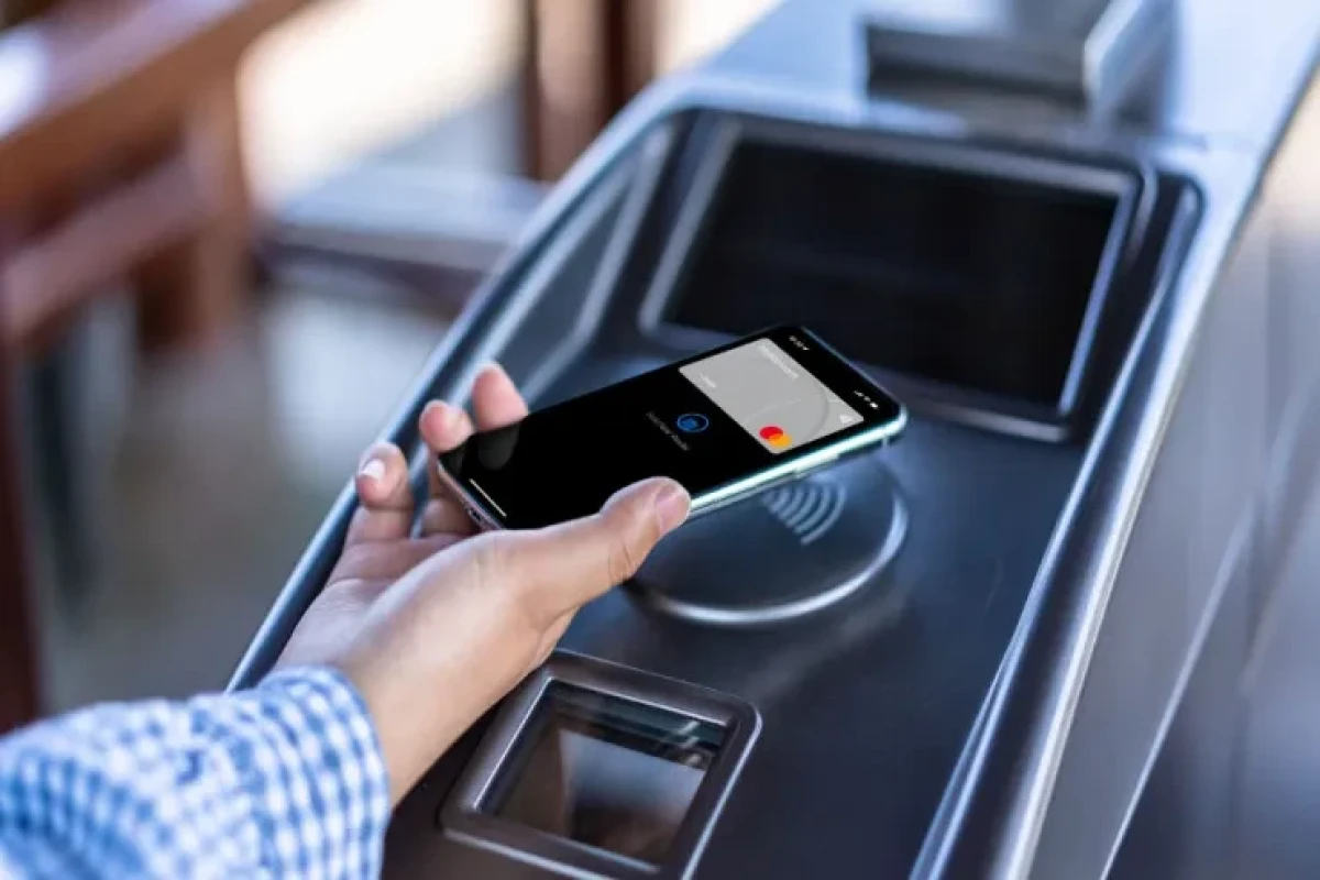 Mastercard вносит вклад в будущее мобильности в Азербайджане с помощью открытых транспортных платежей