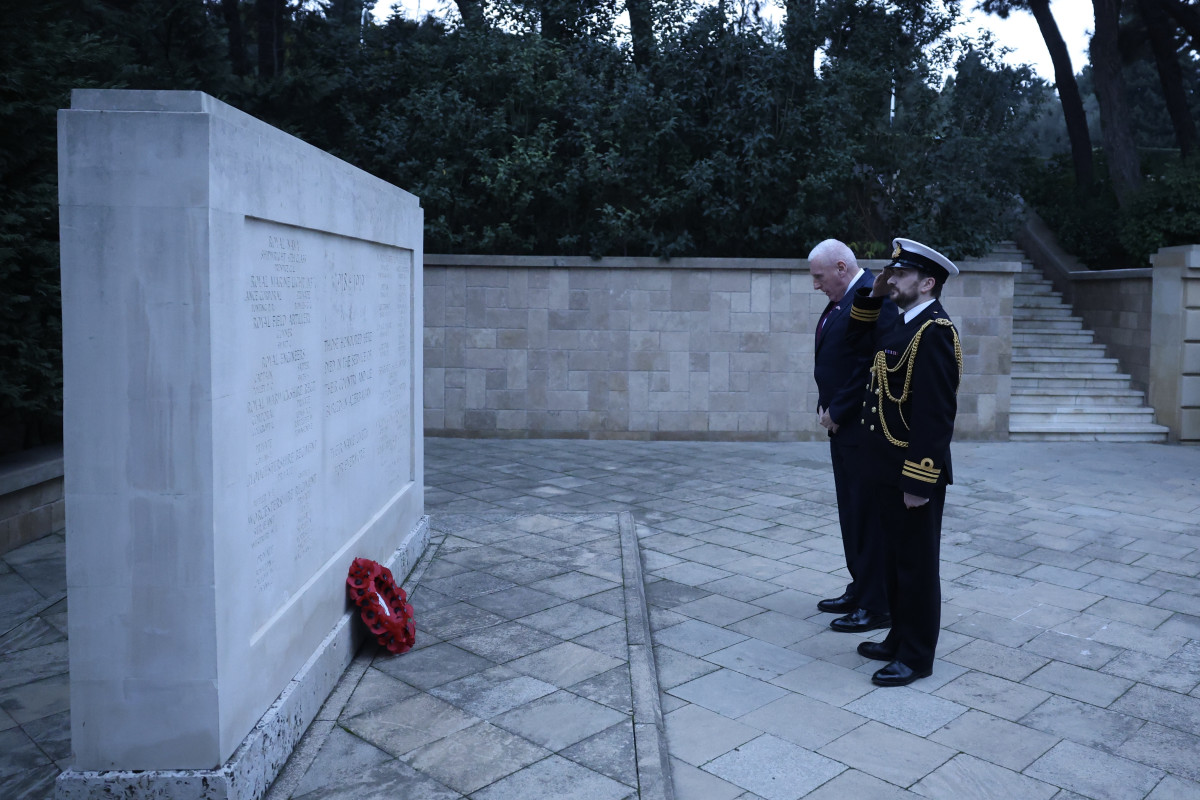 Министр обороны Великобритании совершил визит в Баку-ФОТО 