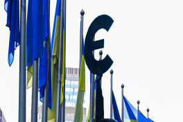 ЕС рассматривает кредит Украине на 165 млрд евро на базе российских активов