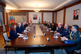 Лорд Коакер: Лондон заинтересован в углублении оборонного сотрудничества с Азербайджаном