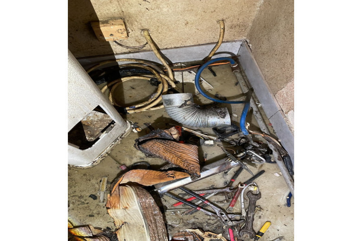 В Баку произошел взрыв в кафе: пострадали три сотрудника-ФОТО -ВИДЕО 