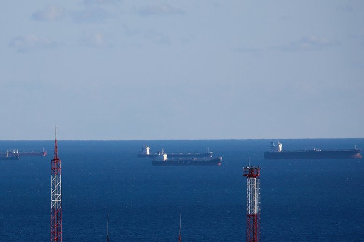 Импорт нефти Китаем достиг максимума за два года