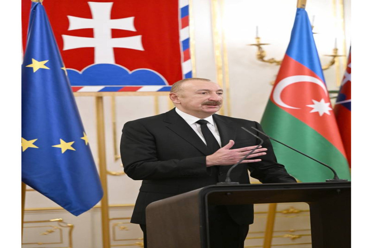 Главы Азербайджана и Словакии выступили перед журналистами -ОБНОВЛЕНО 