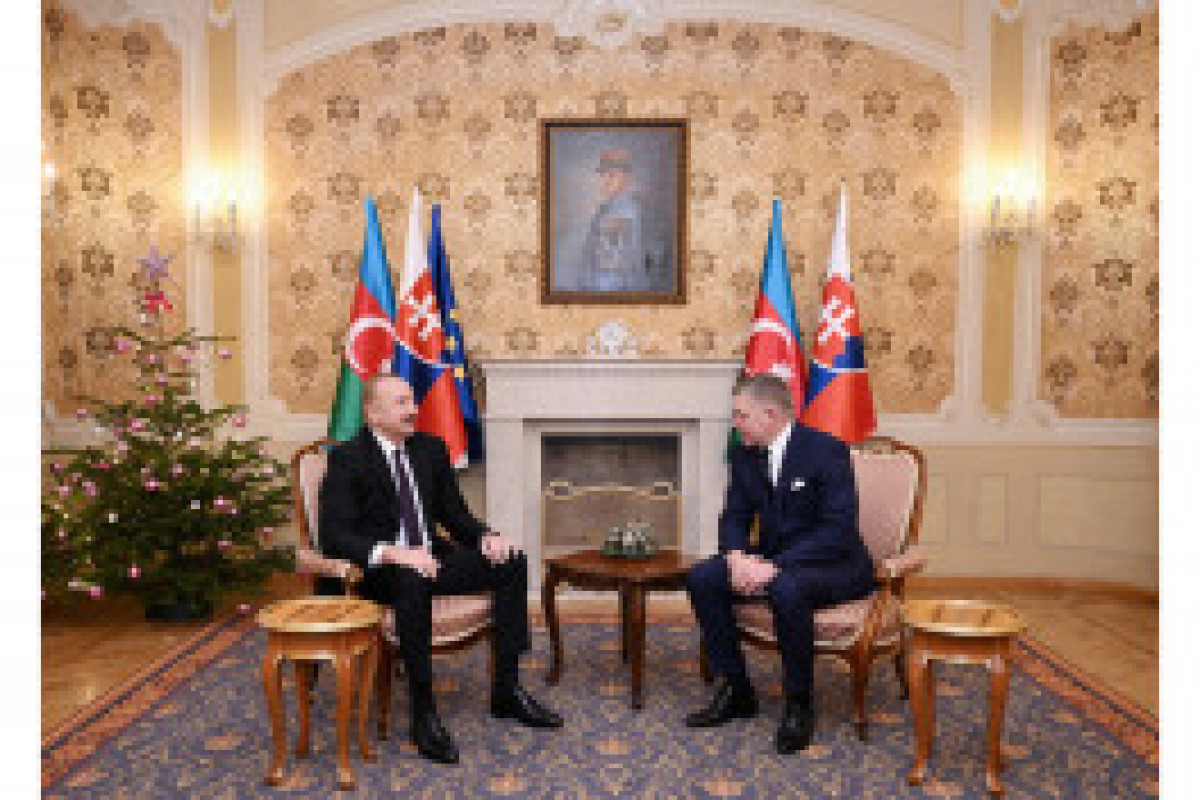 Ильхам Алиев и Роберт Фицо провели встречу в Братиславе 