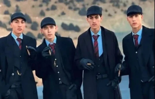 В Афганистане арестовали молодых людей за моду в стиле «Острых козырьков»-ВИДЕО 