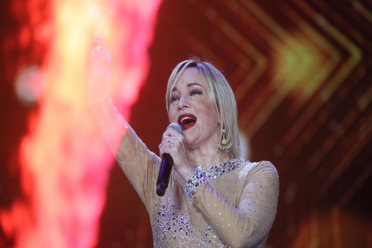 Заслуженная артистка России певица Татьяна Буланова