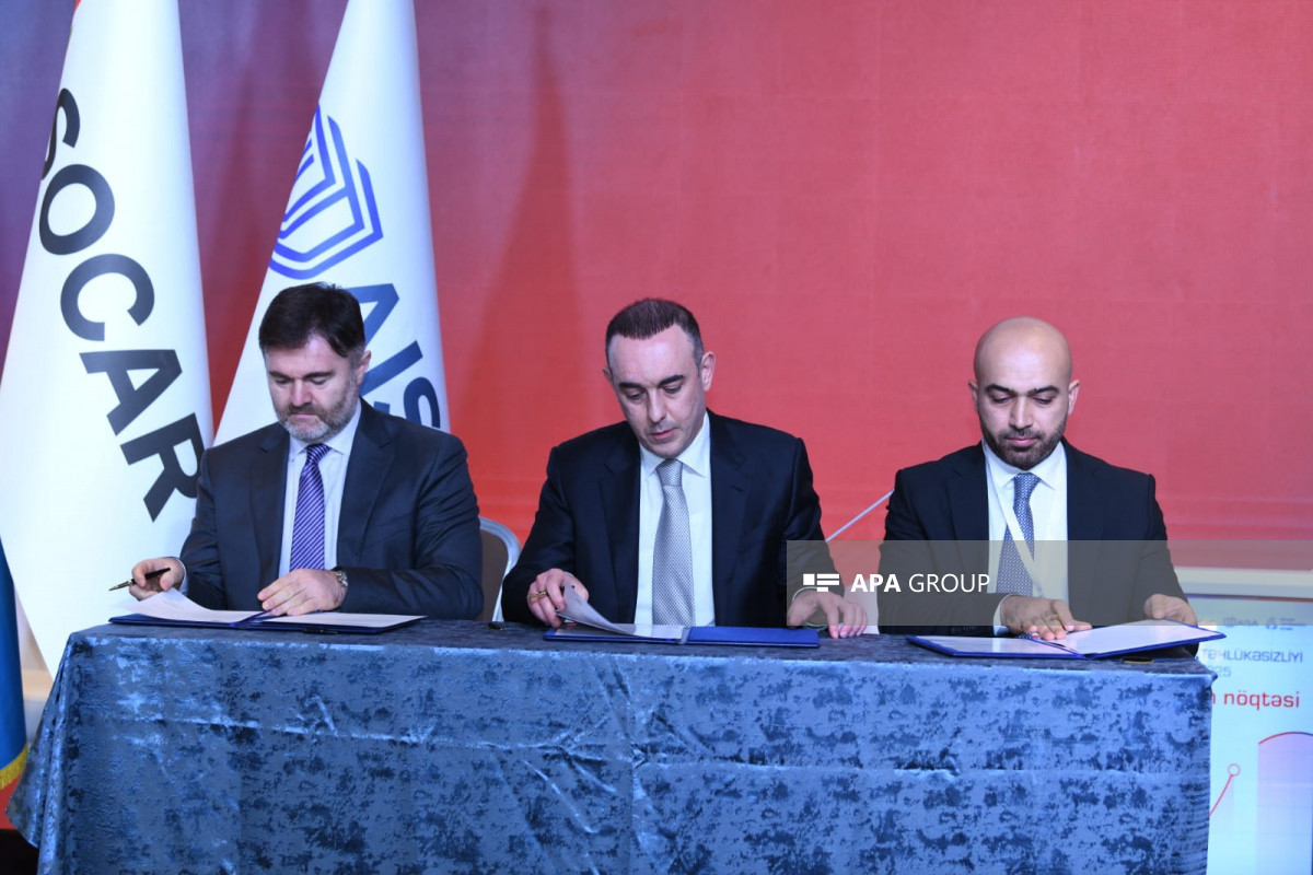 В Баку подписан трехсторонний меморандум по охране труда и окружающей среды-ФОТО 