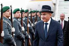 Пашинян заявил о готовности изменить Конституцию ради мирного соглашения