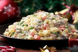 Штрафы и обходы квартир: в Госдуме обсуждают запрет салата «Оливье»