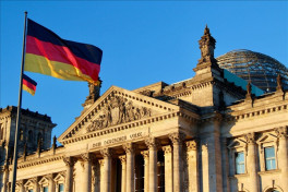 Правительство Германии: Интенсивная работа над мирным планом по Украине будет продолжаться