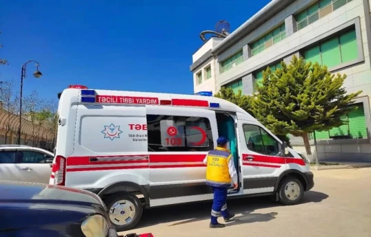 В бакинской школе восемь учеников отравились жвачкой 