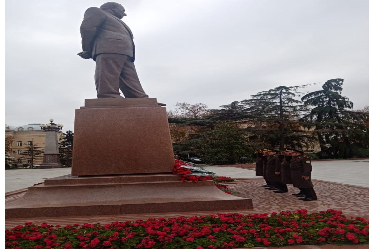 В МЧС Азербайджана почтили память Общенационального лидера Гейдара Алиева-ФОТО 