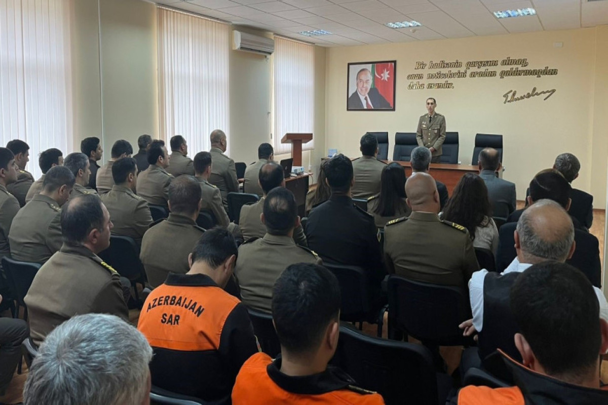 В МЧС Азербайджана почтили память Общенационального лидера Гейдара Алиева-ФОТО 